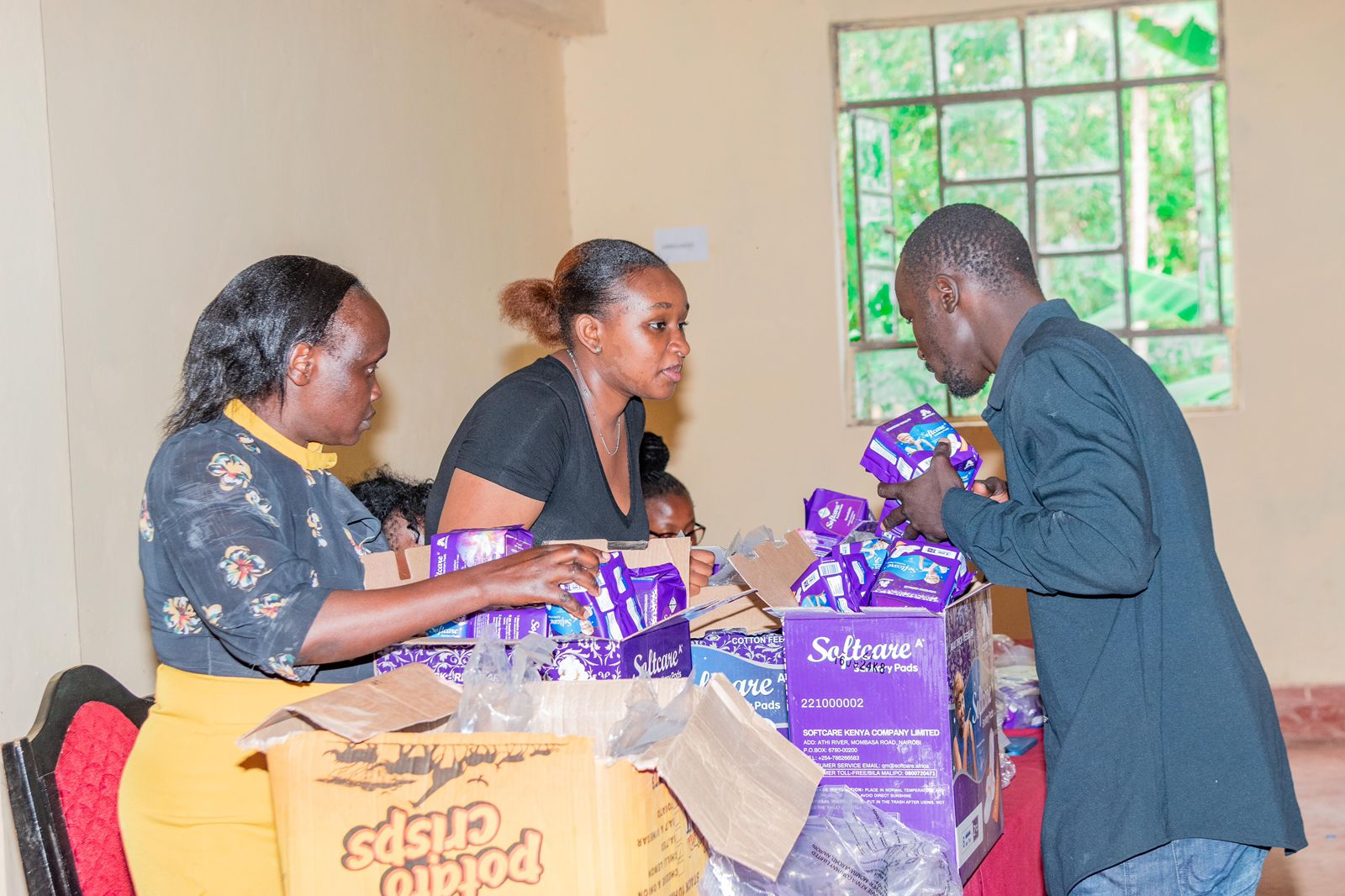 Promoting personal hygiene: Distribution of dignity kits to secondary school students 